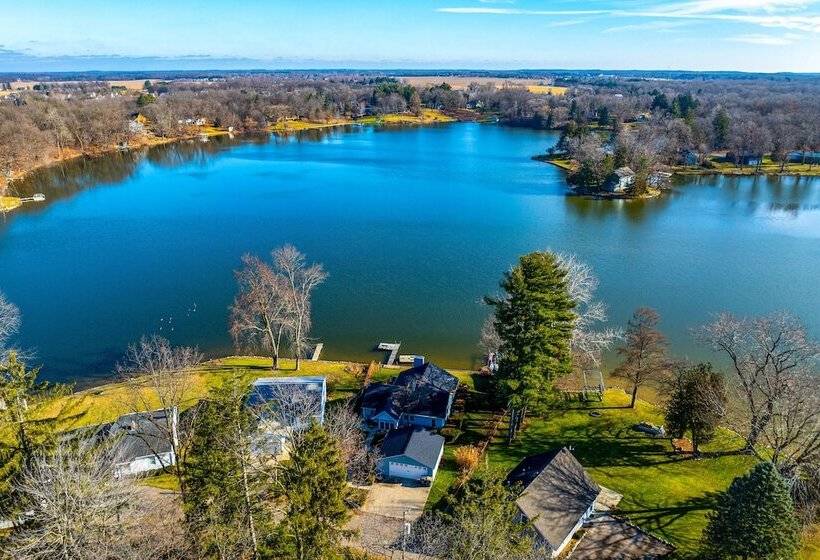 Lakefront Paw Paw Cottage W/ Boats & 2 Docks!