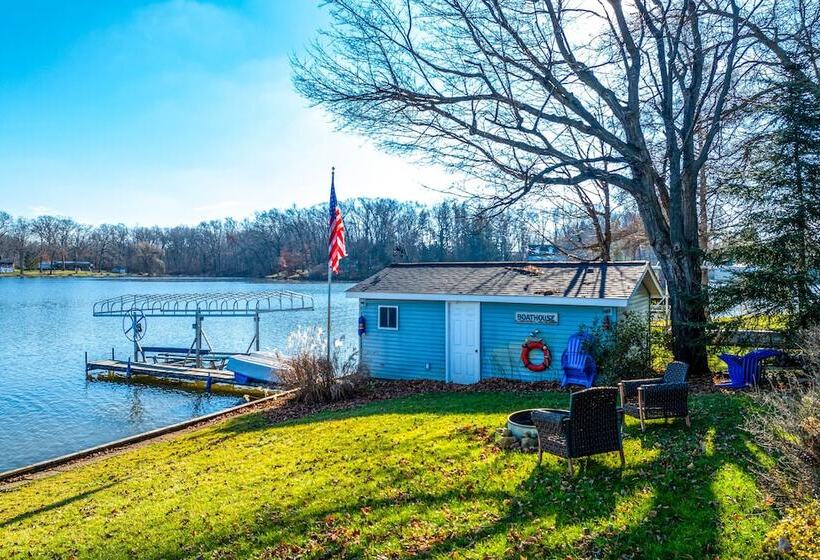 Lakefront Paw Paw Cottage W/ Boats & 2 Docks!