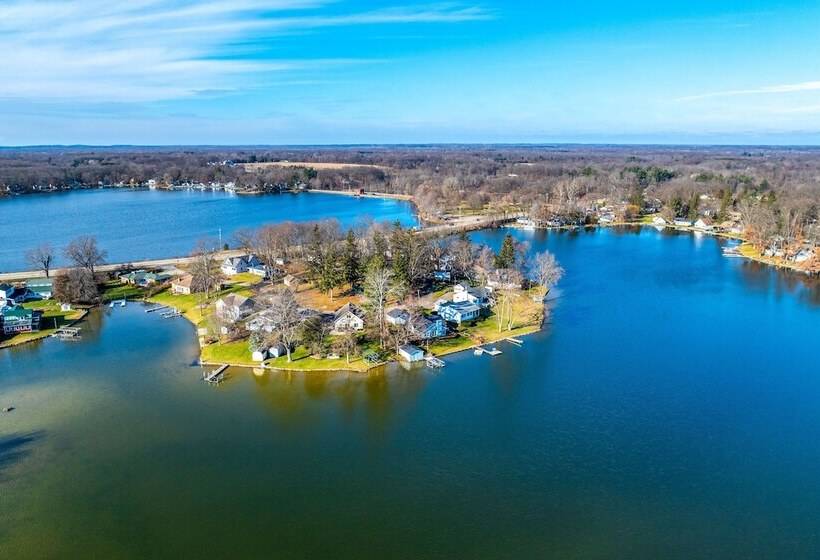 Lakefront Paw Paw Cottage W/ Boats & 2 Docks!