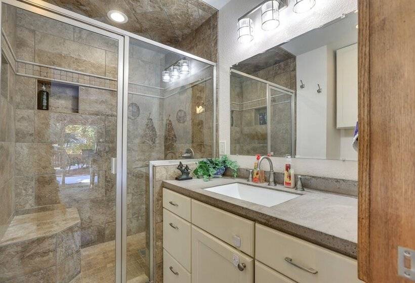 Lakewood Gem W/ Deck ~ 7 Mi To Downtown Denver