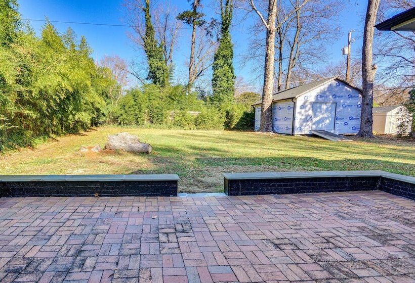 Laptop Friendly Greensboro Home W/ Fireplace!