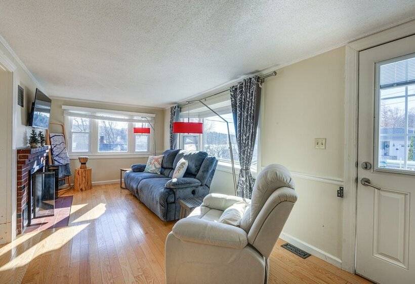 Littleton Lakeside Retreat W/ Deck & Yard!