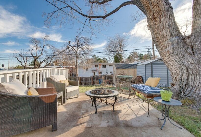 10 Mi To Dtwn Denver: Lakewood Home W/ Patio
