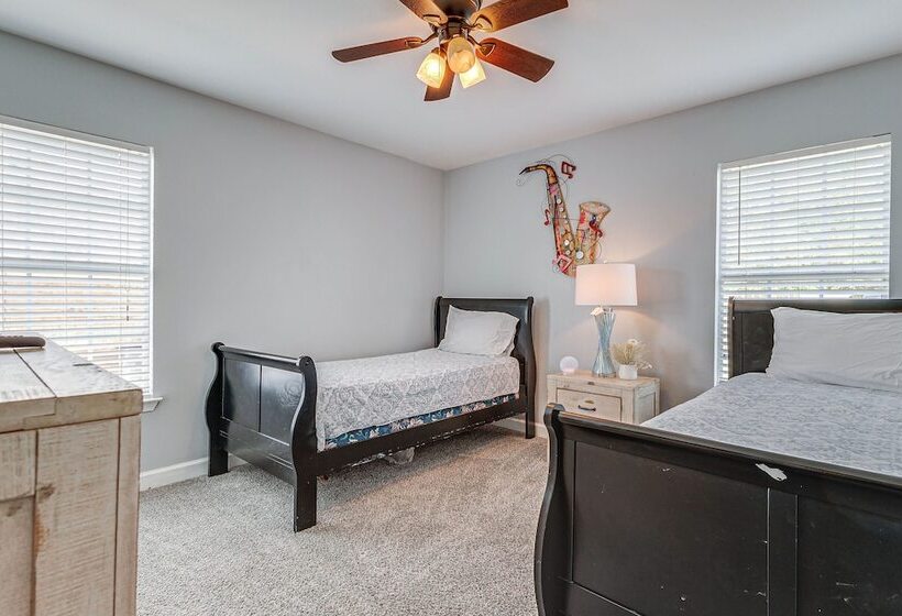 Lovely Prichard Home W/ Yard, Grill & Fireplace!