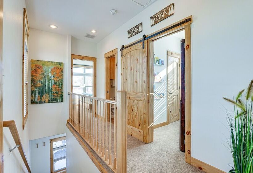 Luxe Colorado Cabin ~ 4 Mi To Granby Ranch!