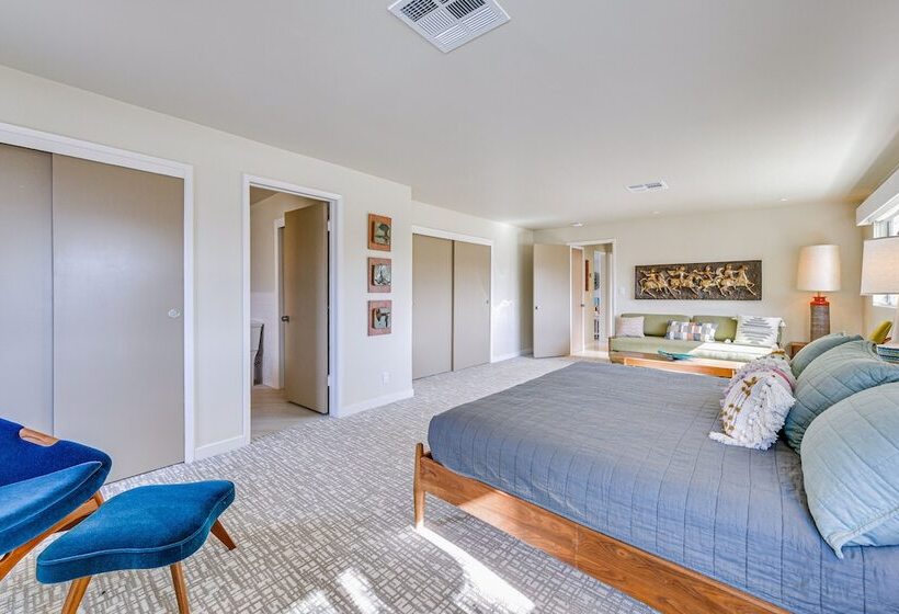 Luxe Palm Springs Home   2 Mi To Downtown!