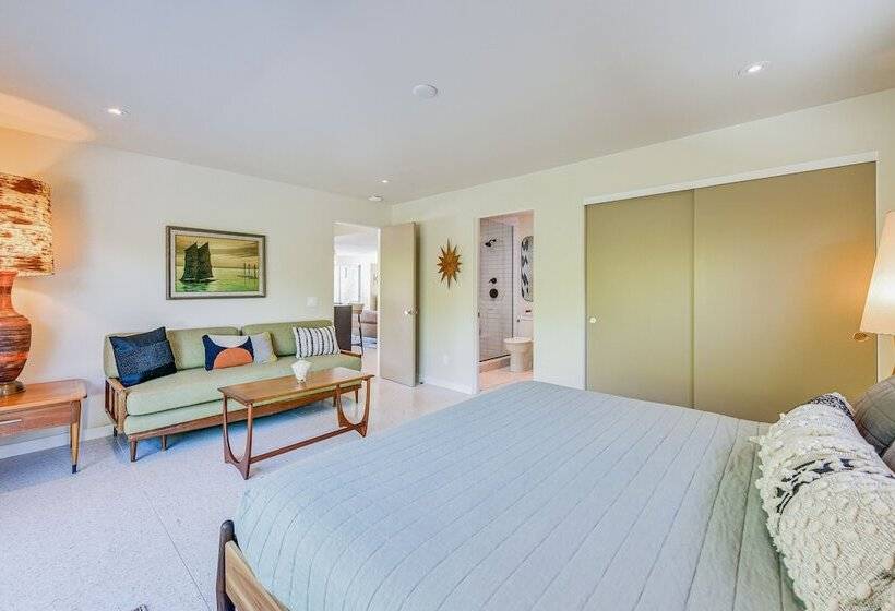 Luxe Palm Springs Home   2 Mi To Downtown!