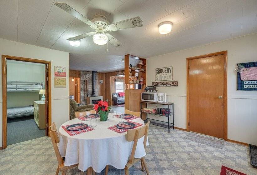 Mason Cabin W/ Private Dock On Marengo Lake!