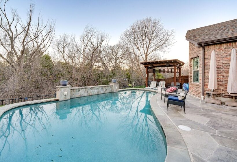 Sorrellwood  Mckinney Home W/ Pool: 4 Mi To Dtwn!