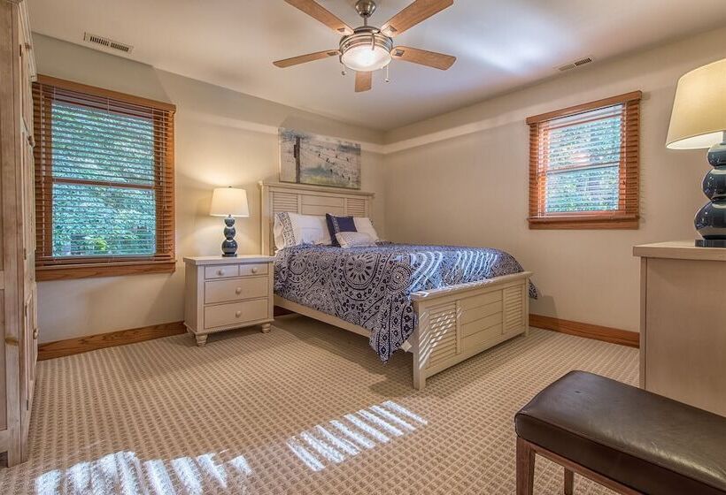 Mi Casa, Su Casa By Avantstay Lakefront Escape