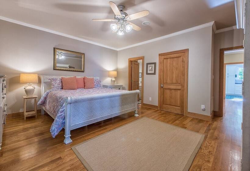 Mi Casa, Su Casa By Avantstay Lakefront Escape