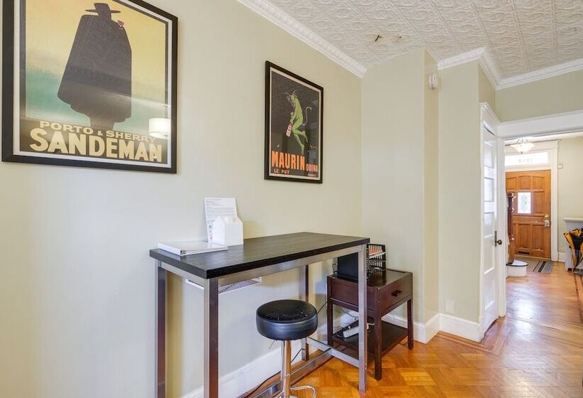 2 Mi To National Mall: Modern Dc Home