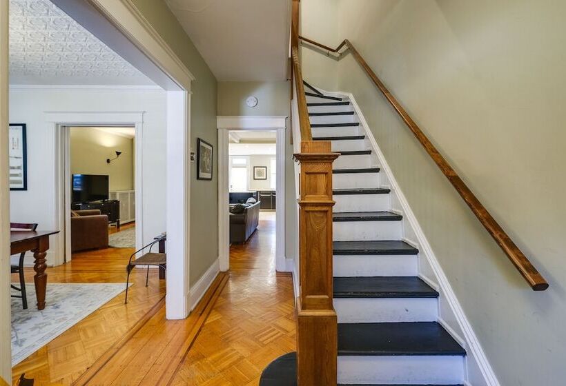 2 Mi To National Mall: Modern Dc Home