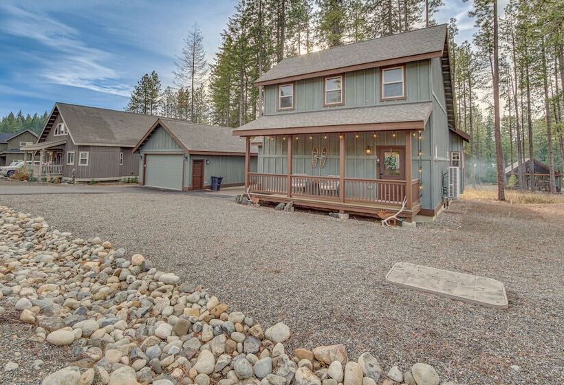 Modern Ronald Cabin Retreat W/ Community Amenities