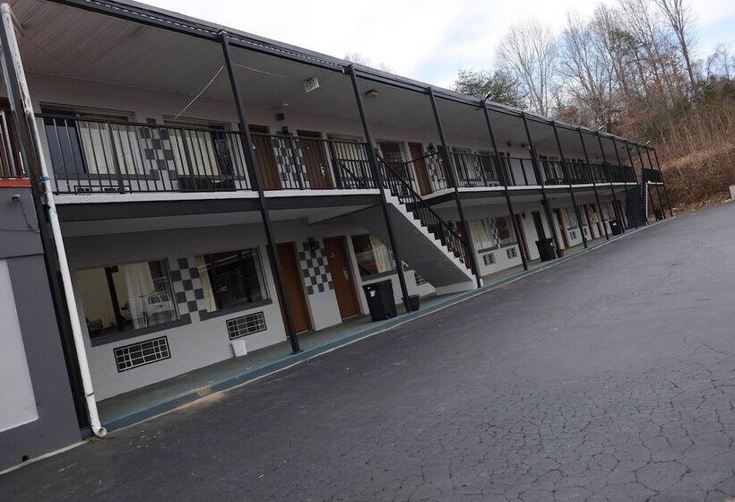 فندق على الطريق Relax Inn