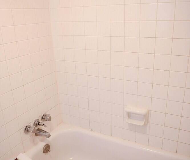 汽车旅馆  Relax Inn