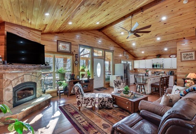 Mountain View Cabin ~ 2 Mi To Downtown Clayton!