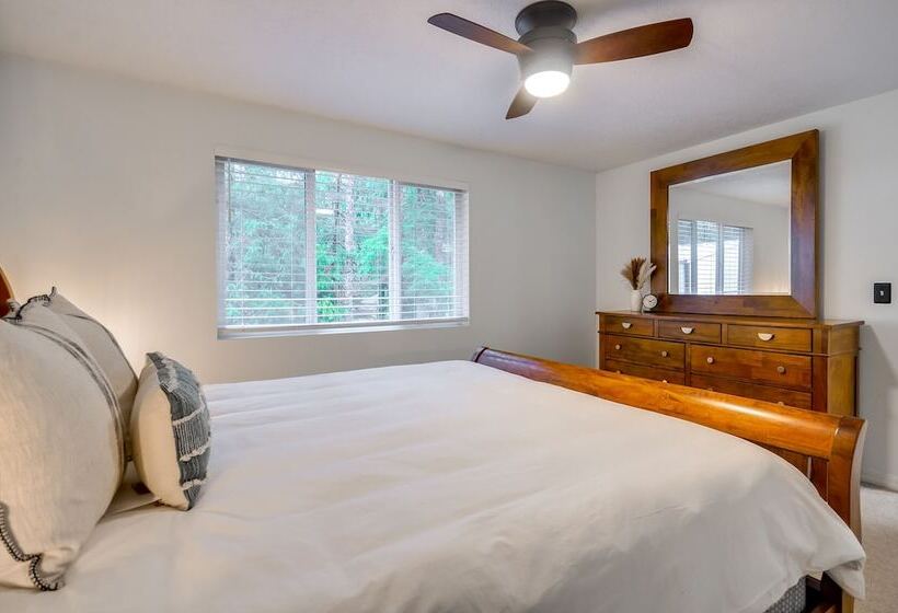 Mt Hood  Timberhaus  W/ Family Friendly Amenities!