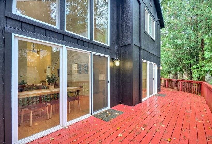 Mt Hood  Timberhaus  W/ Family Friendly Amenities!