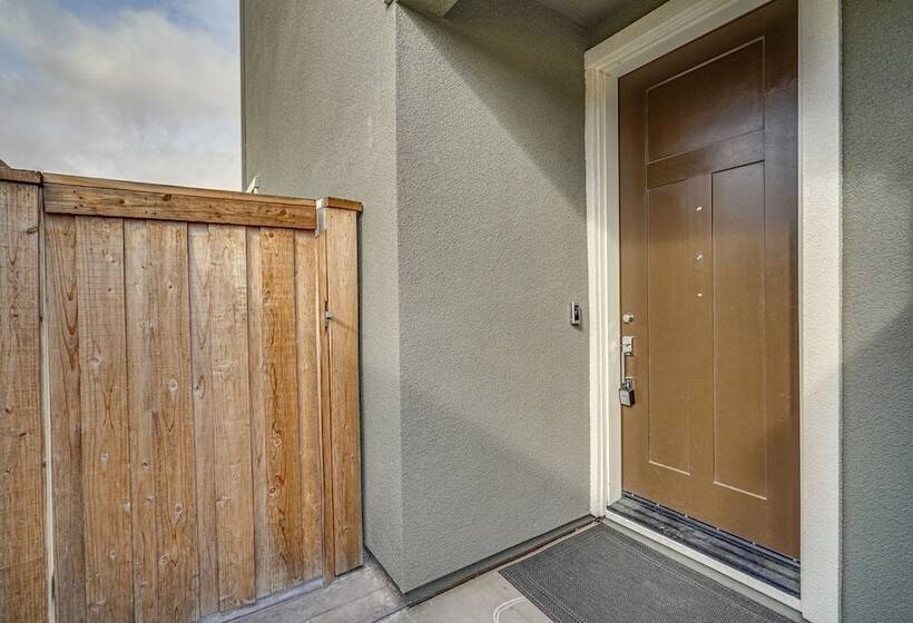 Newly Built Tracy Home W/ Backyard + Pool Access!