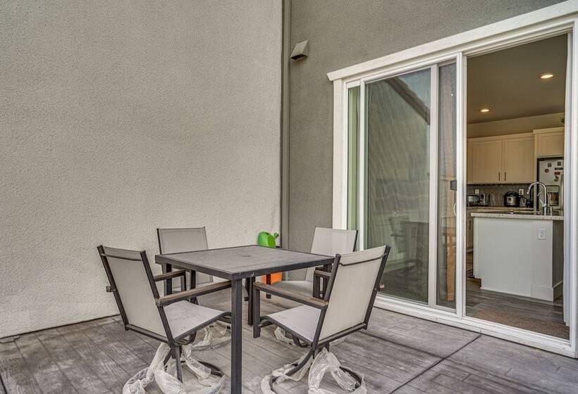 Newly Built Tracy Home W/ Backyard + Pool Access!