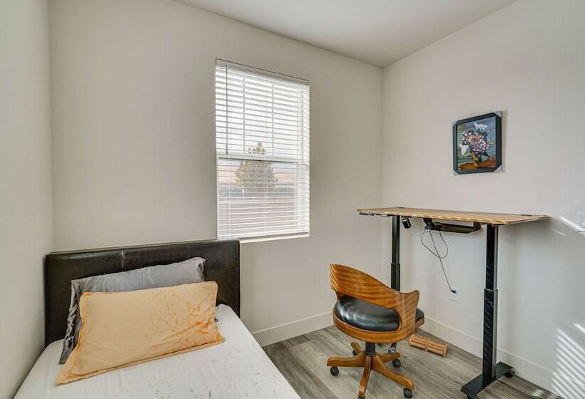 Newly Built Tracy Home W/ Backyard + Pool Access!