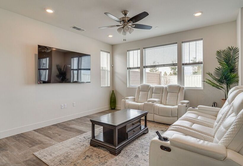 Newly Built Tracy Home W/ Backyard + Pool Access!