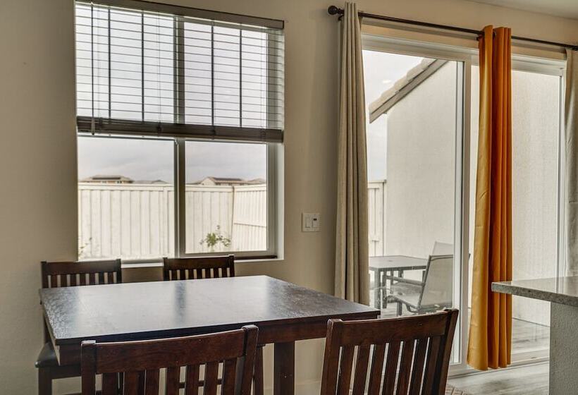 Newly Built Tracy Home W/ Backyard + Pool Access!