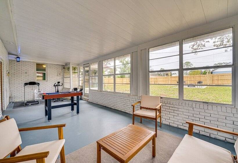 Family Friendly Davenport Home W/ Fire Pit!