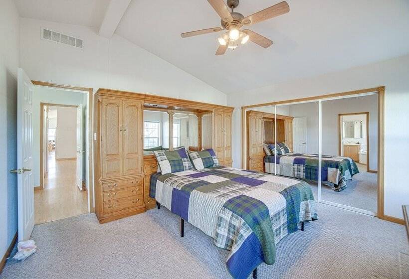 North Lakeport Home On Clear Lake: Boat + Unwind!