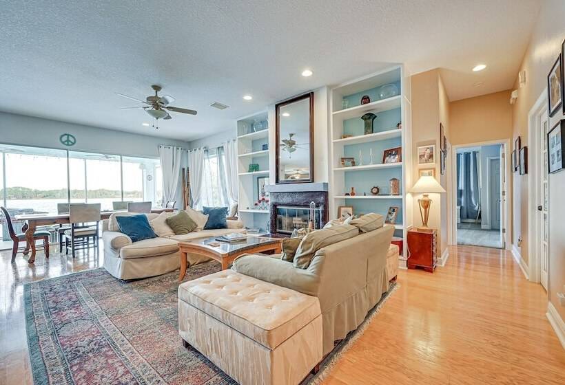 Odessa Lake House W/ Private Pool & Screened Lanai