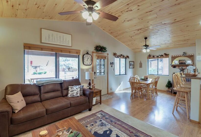 Overgaard Cabin W/ Gas Grill & Propane Fire Pit!