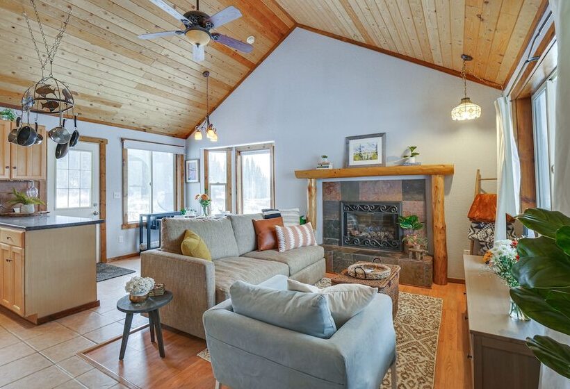 Peaceful Alma Cabin Rental: 13 Mi To Breckenridge!