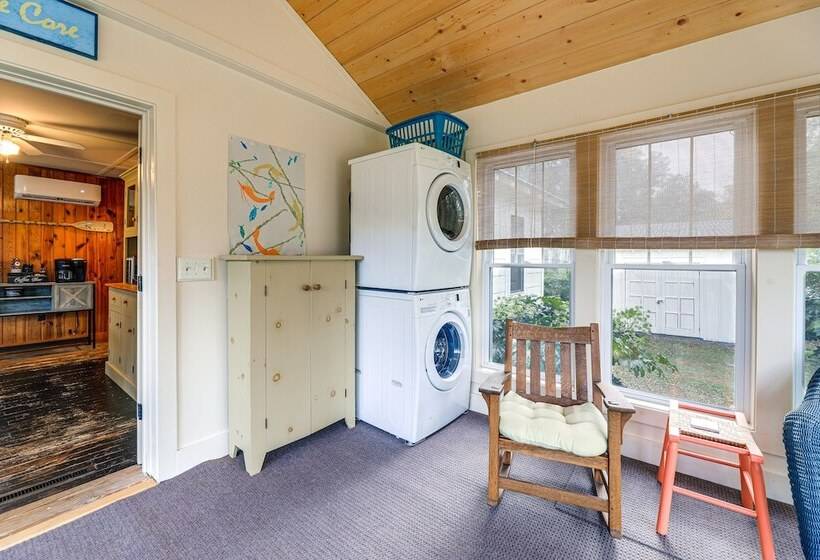 Peaceful Atlantic Cottage W/ Deck & Yard!