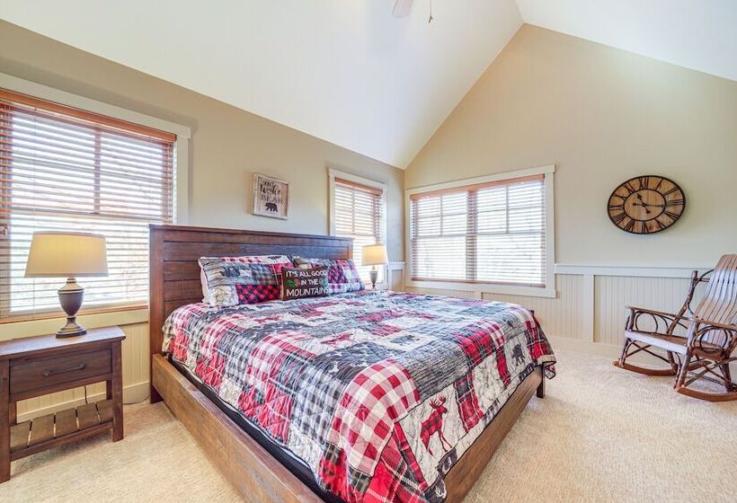 Lake Livin  Lodge  Cashiers Retreat W/ Mtn Views