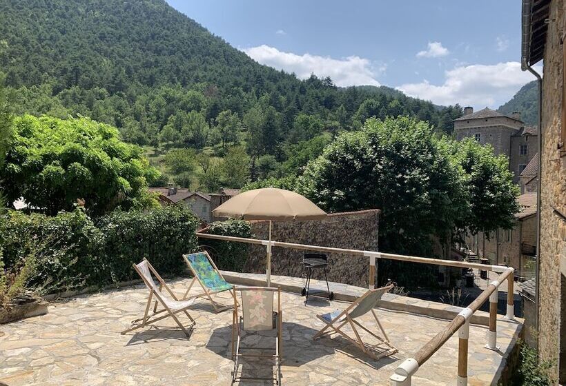 Пансион Gite Avec Terrasse