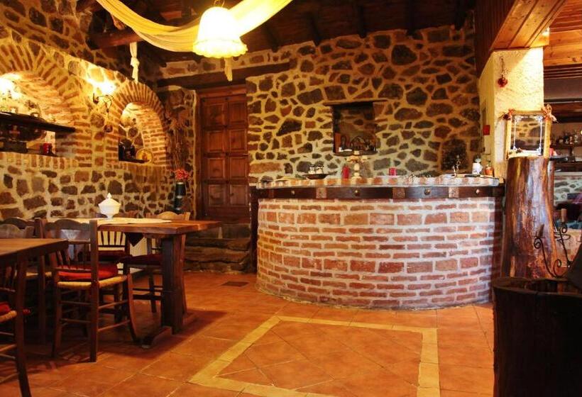 פנסיון Iaspis Guesthouse