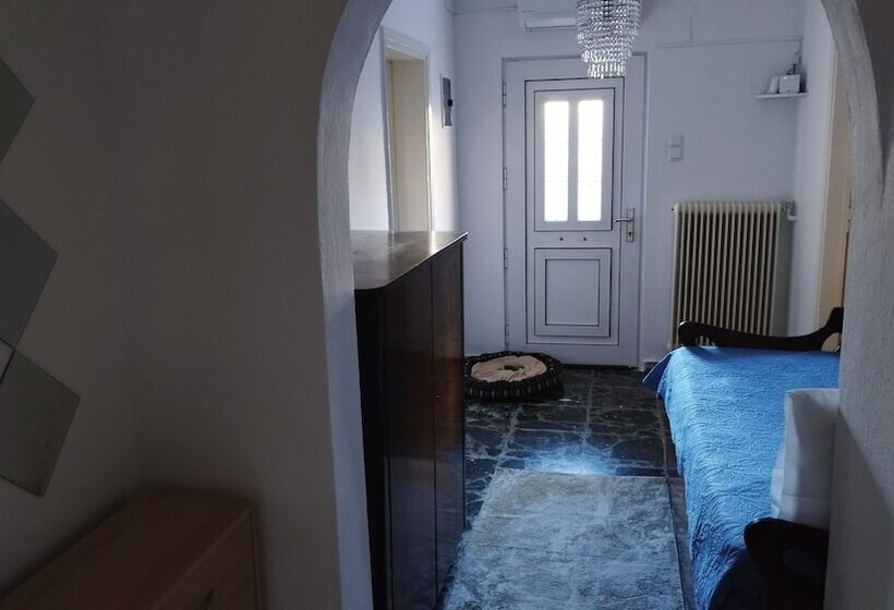 פנסיון Kastraki House With A View