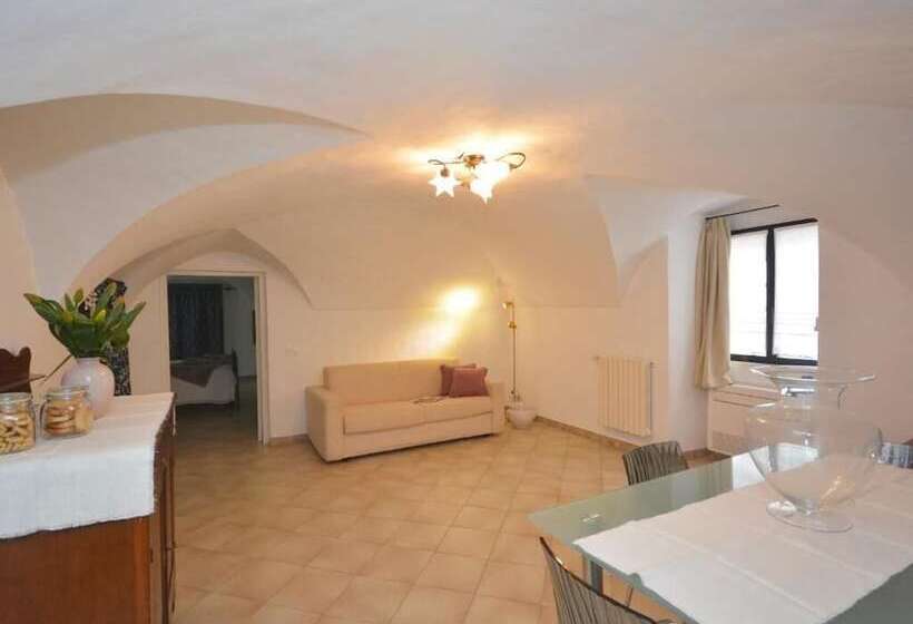 بنسيون Palazzo Rodio