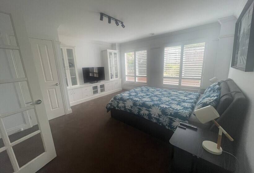 פנסיון Top Of Town