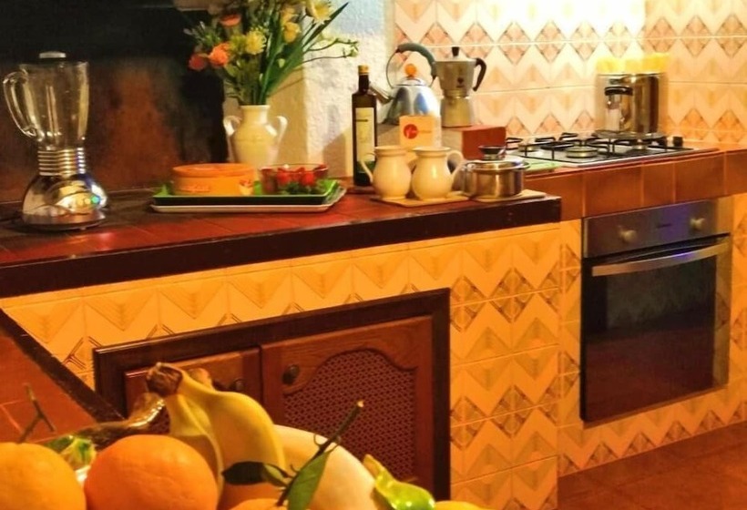 Пансион Villa Lavania