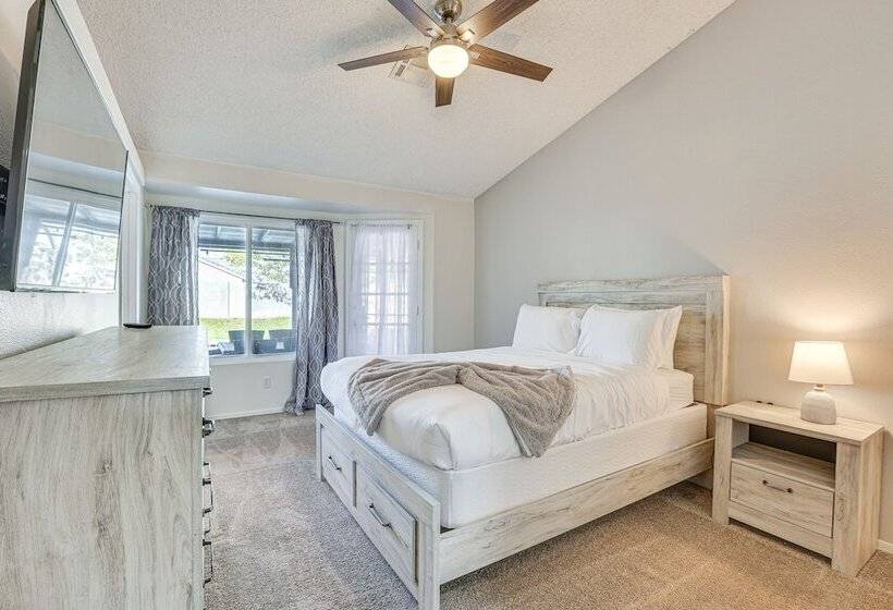 Peoria Home W/ Private Pool, Hot Tub, & Gas Grill!