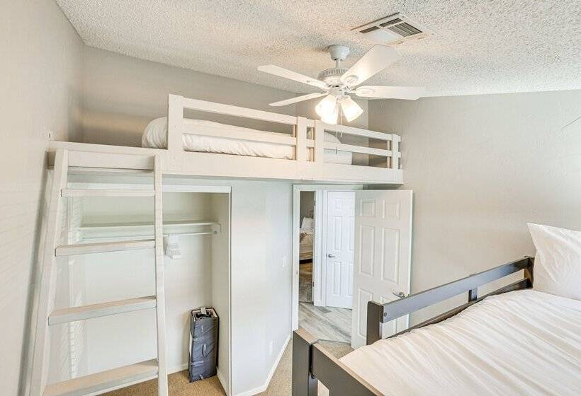 Peoria Home W/ Private Pool, Hot Tub, & Gas Grill!