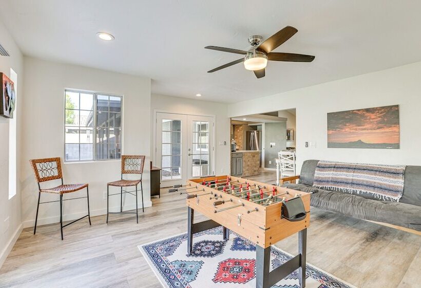 Peoria Home W/ Private Pool, Hot Tub, & Gas Grill!