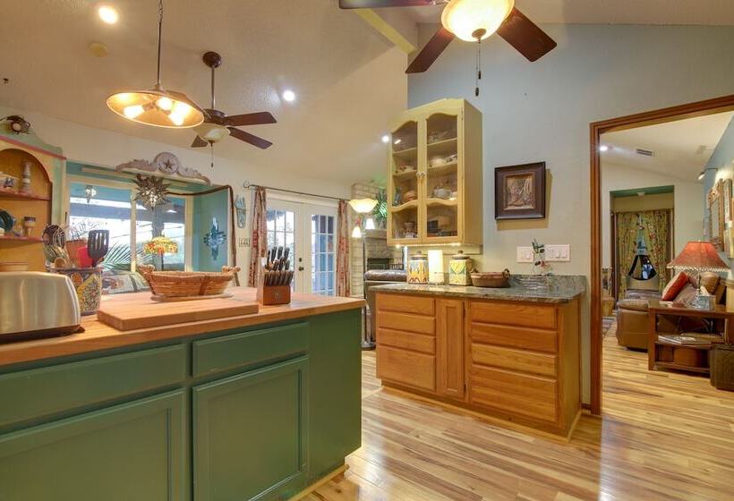 Pet Friendly Austin Home W/ Deck & Private Hot Tub
