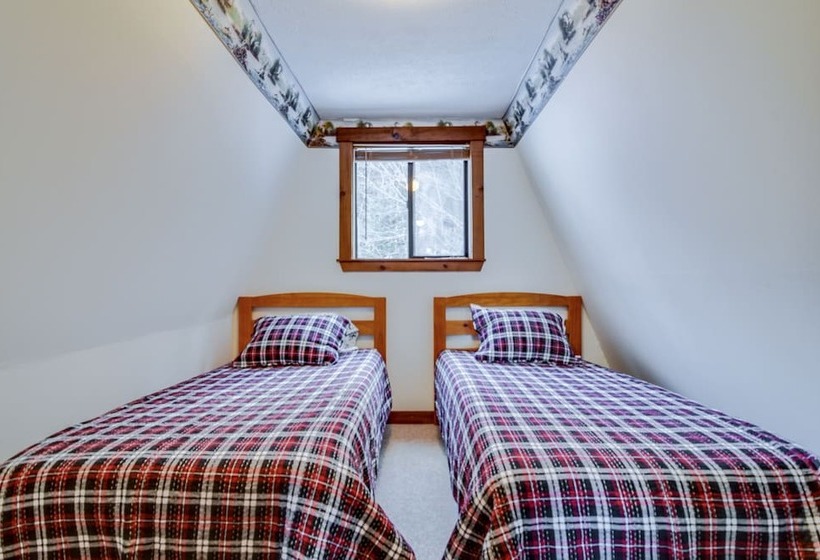 Pet Friendly Carthage Home With Fire Pit!