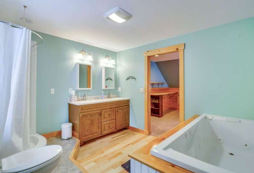 Pet Friendly Carthage Home With Fire Pit!