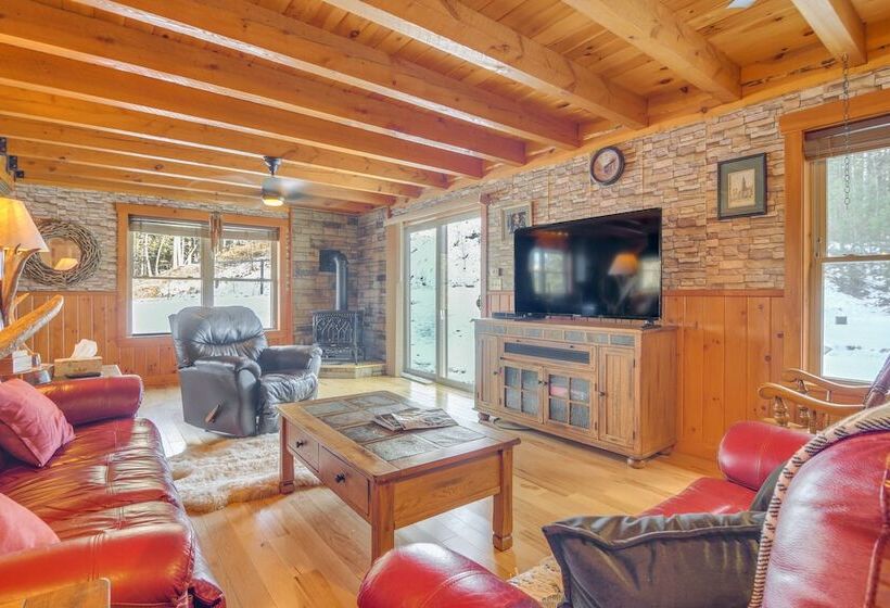 Pet Friendly Carthage Home With Fire Pit!