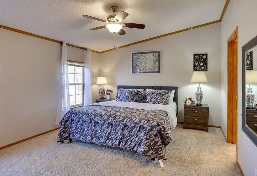 Pet Friendly Emerald Lake Retreat In Charlestown!