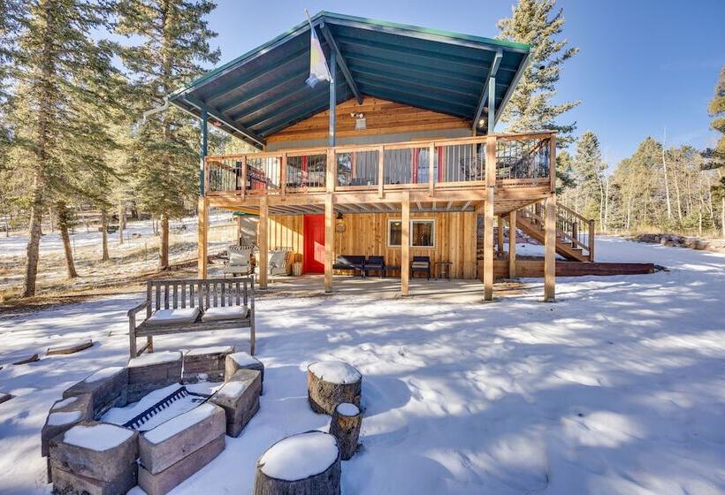 Pet Friendly Florissant Cabin W/ Fire Pit!